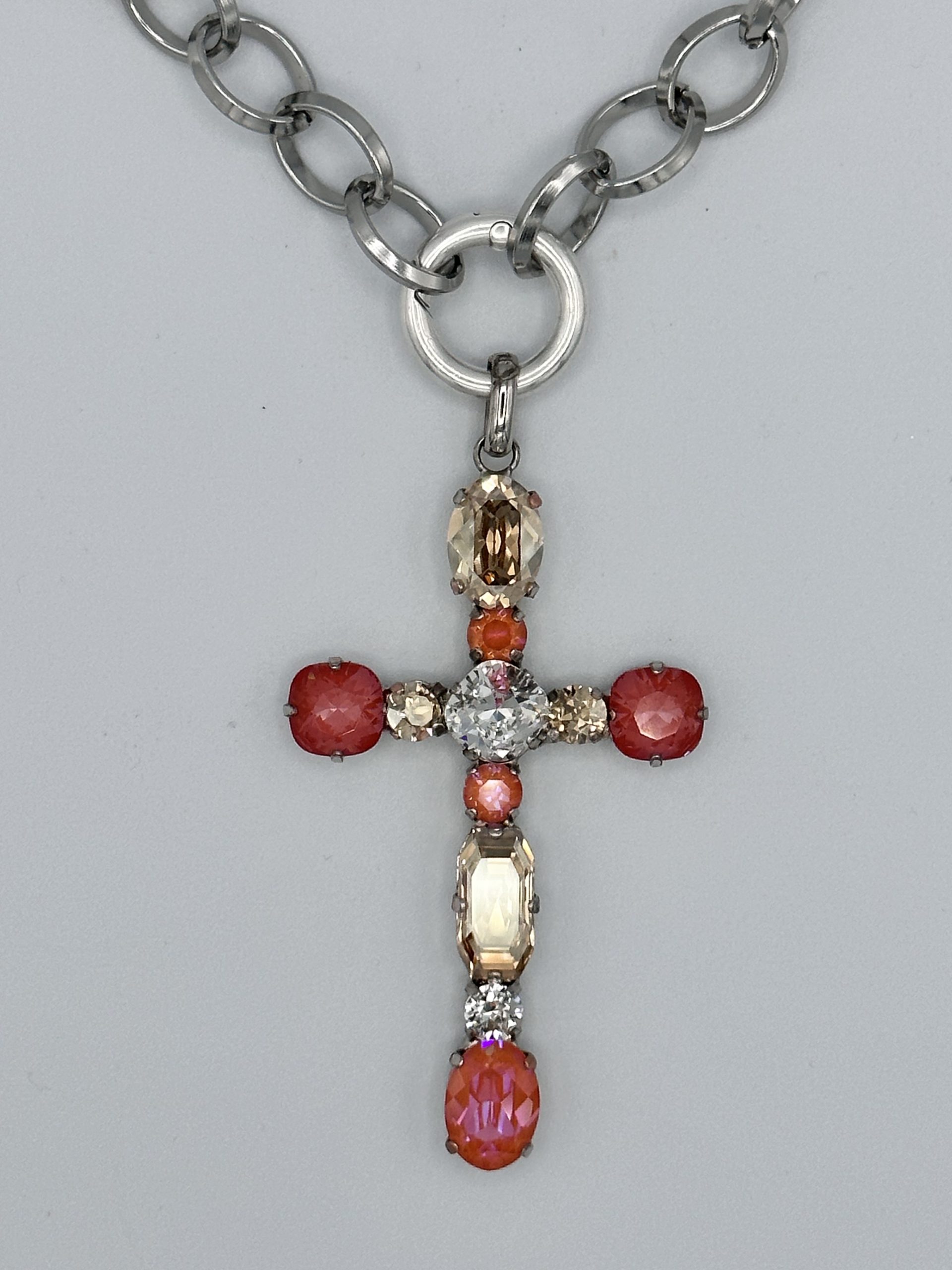 Collar Emi
